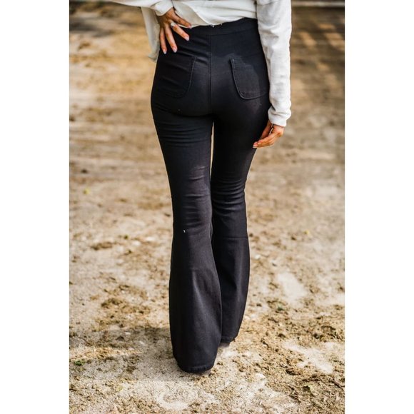 TREAT ME RIGHT FLARED PANTS - Picture 3 of 5